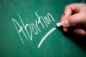 علائم سقط جنین